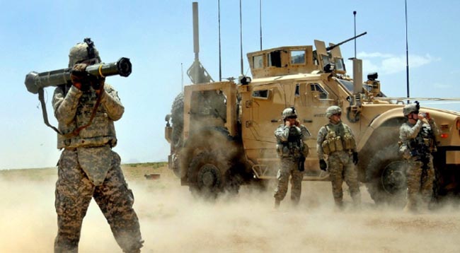 امريکا: استراتيژى موثری را برای شکست طالبان و داعش تهيه مى کنيم